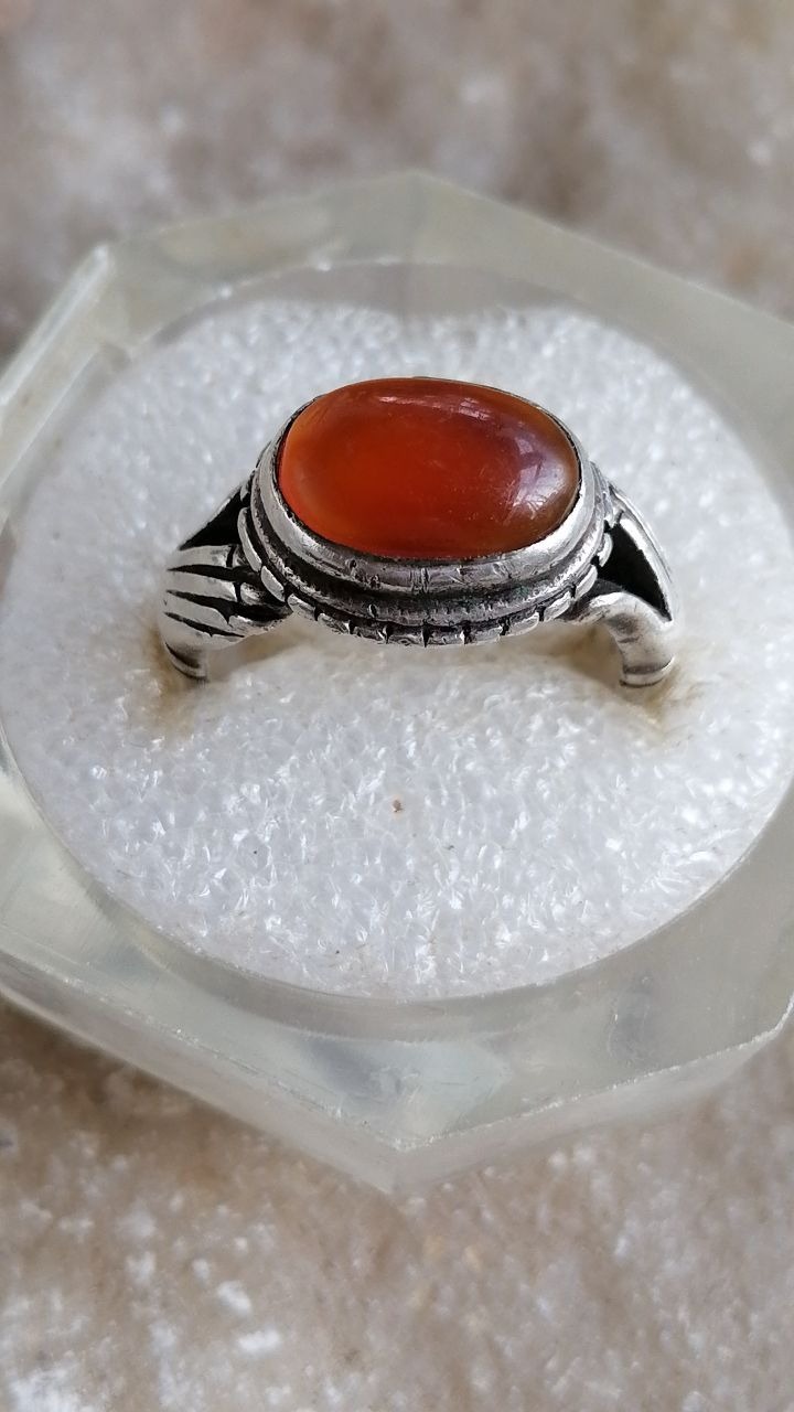 انگشتر نقره دستساز دست ودلبر