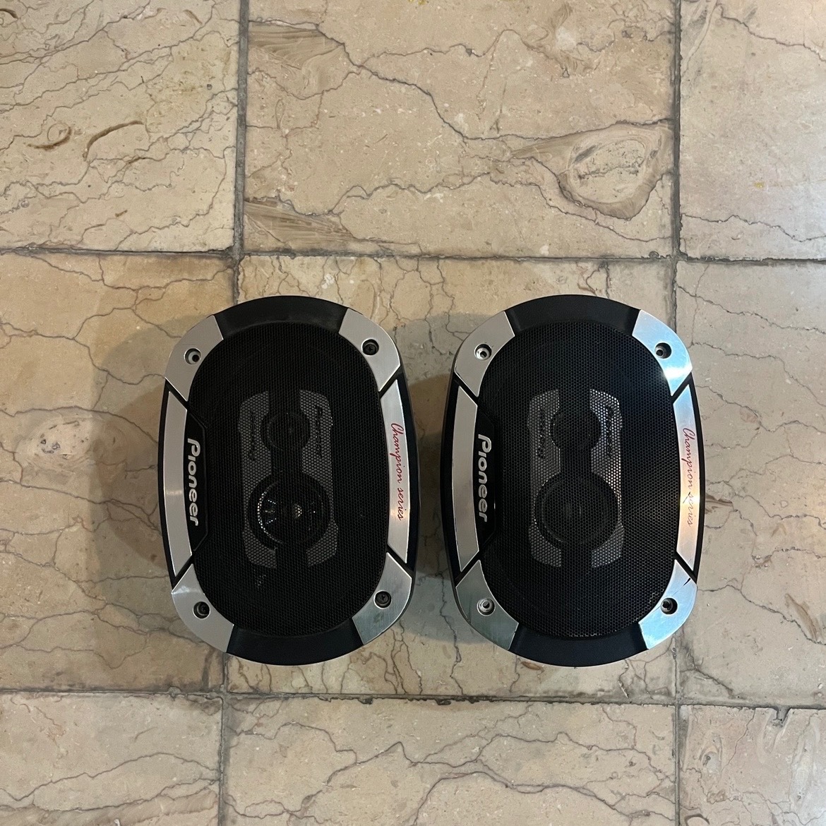 باند پایونیر pioneer 6975 v3 ویتنام