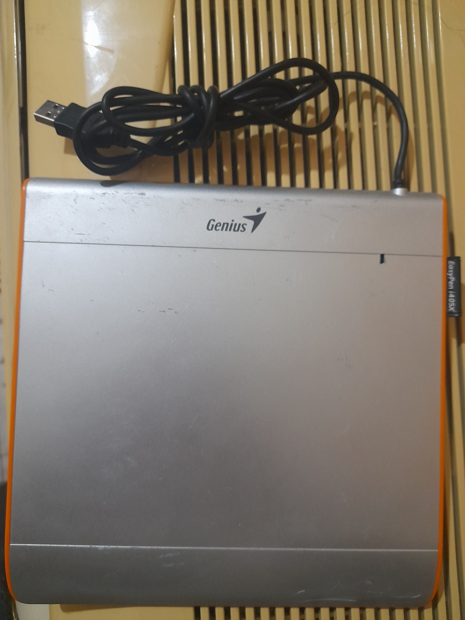 قلم نوری جنیوس مدل ایزی پن i405X
