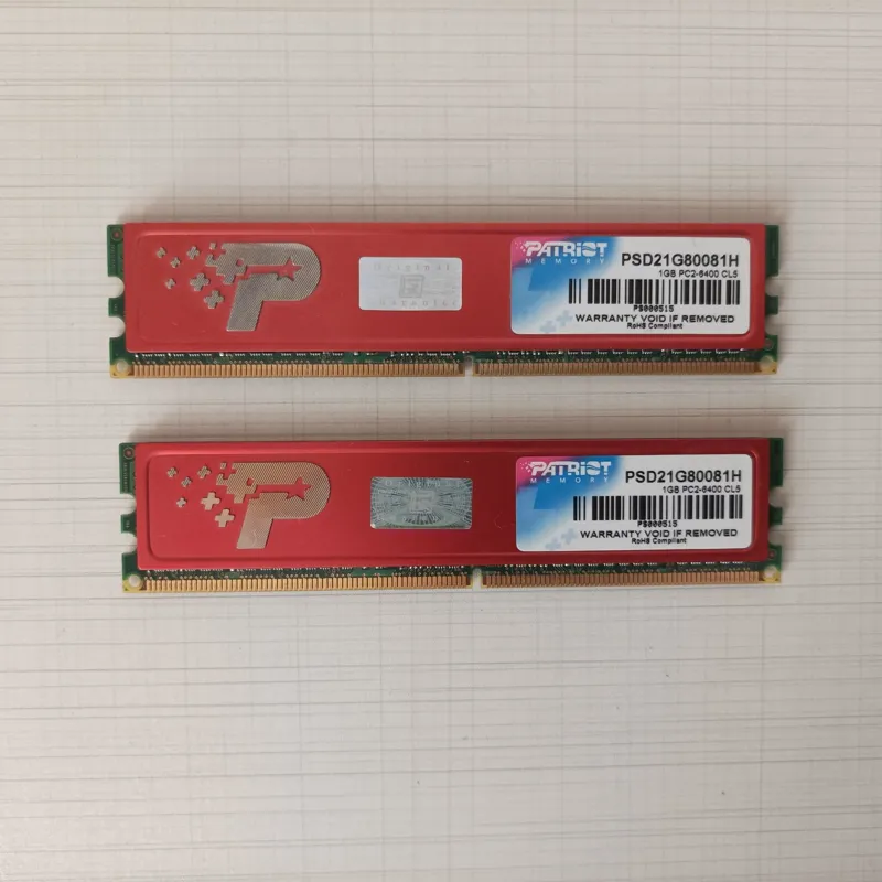 رم patriot ddr2 1GB