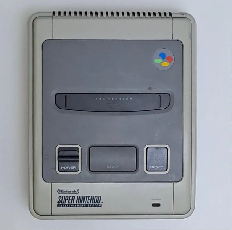 دستگاه نینتندو snes (معیوب یا ایراددار)