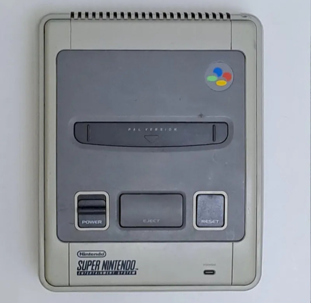 دستگاه نینتندو snes (معیوب،ایراددار)