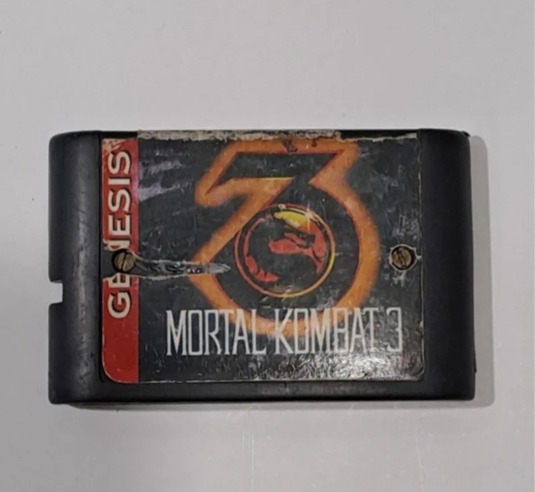 بازی تک لبه قدیمی سگا کمبتmortal kombat 3(14مبارز)