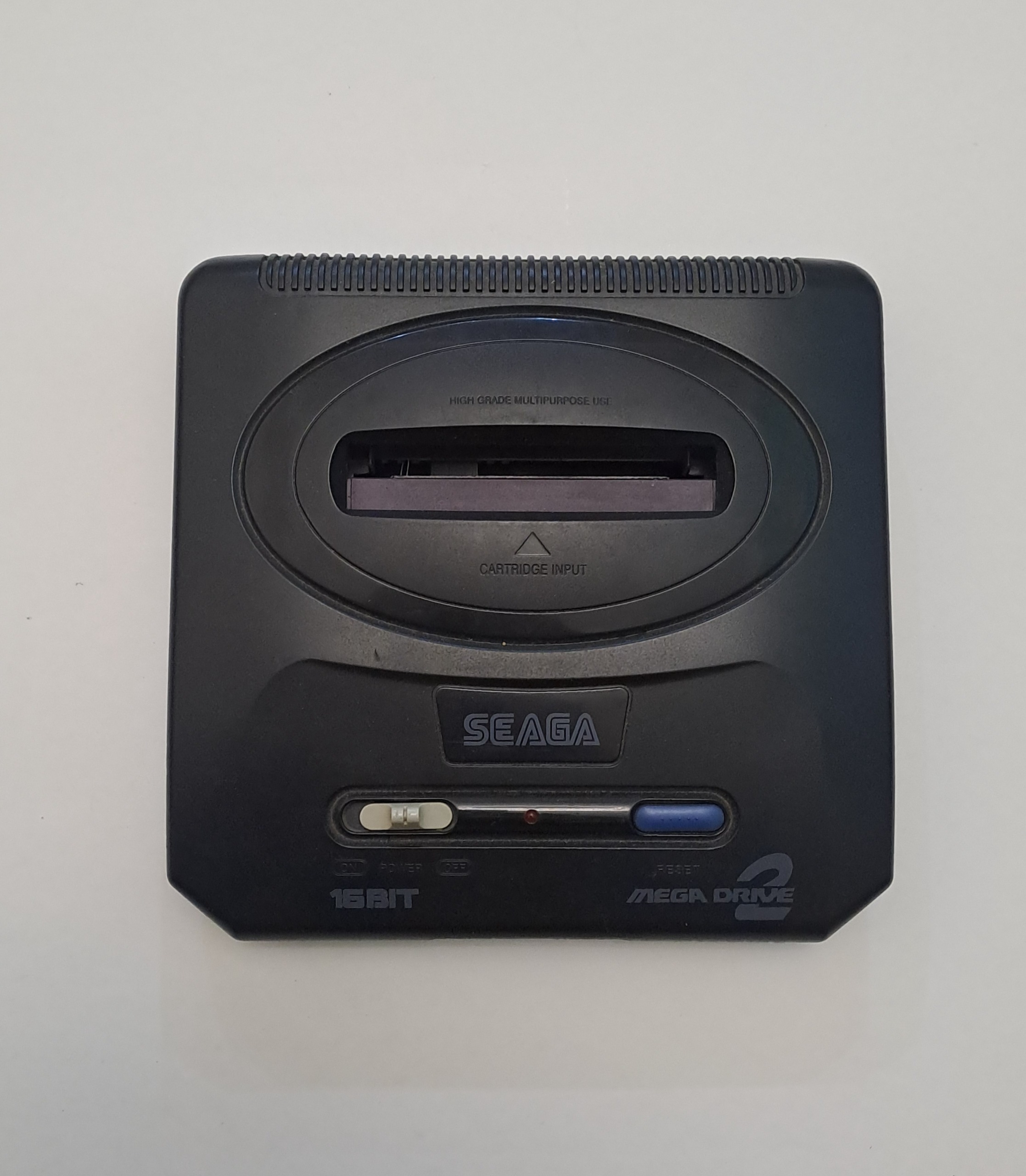 دستگاه بازی سگا ایراددار معیوب(توضیحات خوانده شود)