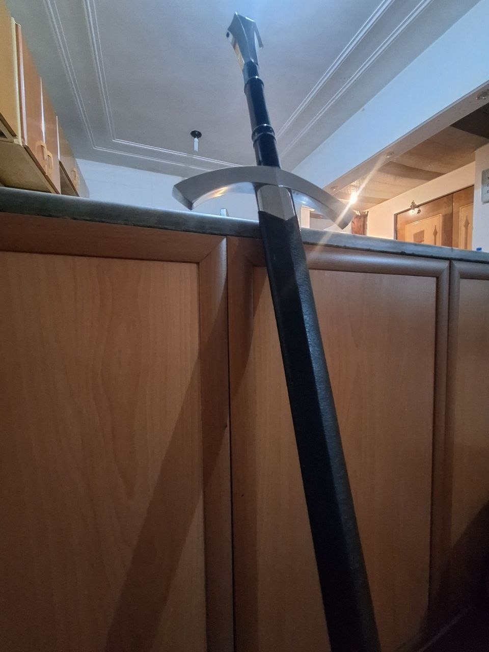 شمشیر صلیبی (Bruno Sword)