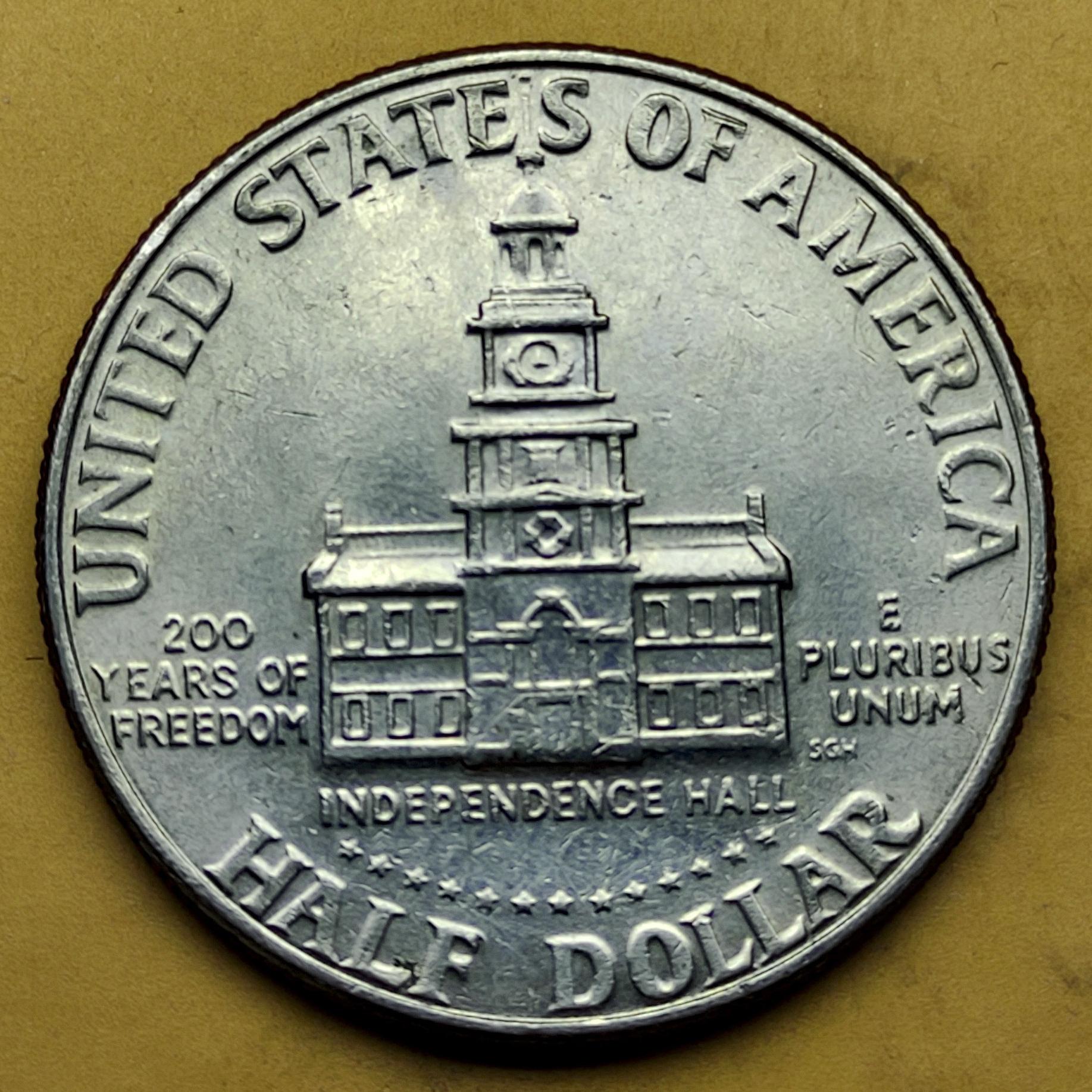 سکه نیم دلار یادبود 200امین سالگرد استقلال 1976