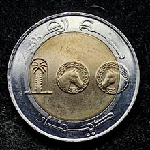 100