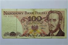 100
