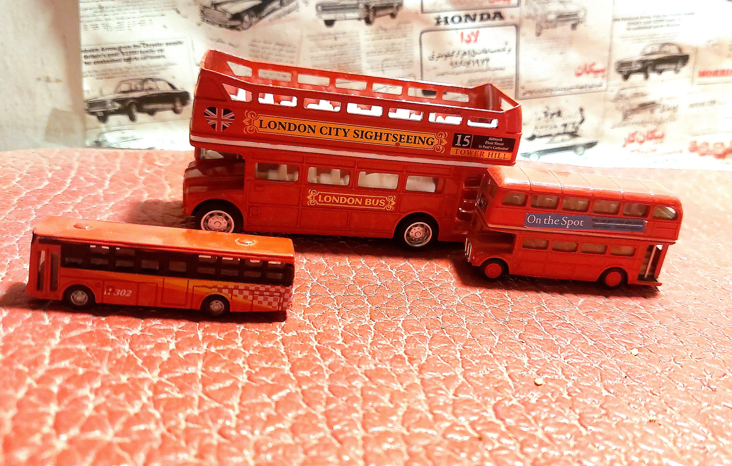 3عدد ماکت تمام فلز اتوبوس انگلستان آنتیک،اکبند