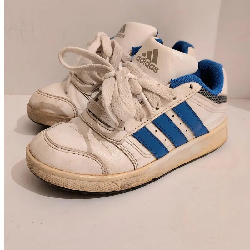 کفش آدیداس اصل ساخت ویتنام شماره 28