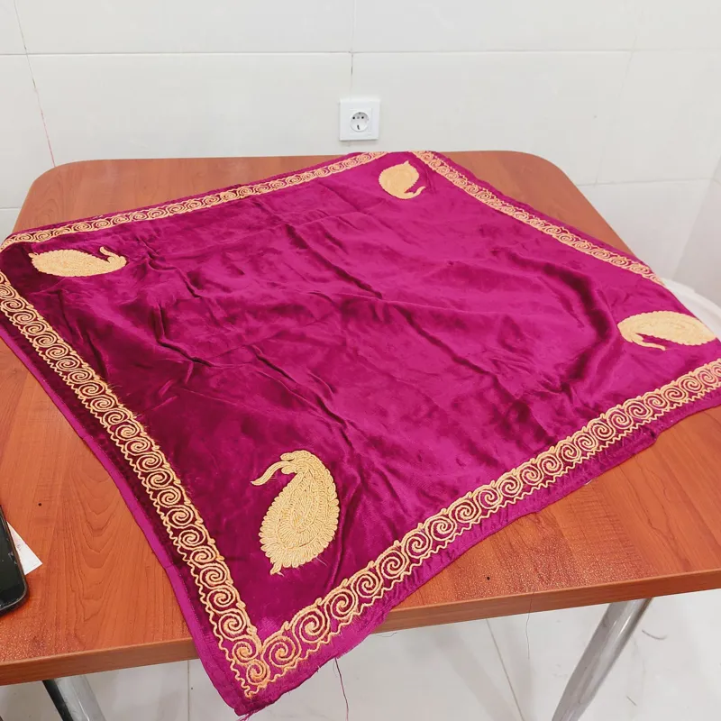 رومیزی ترمه دستباف مخمل قاجاری آنتیک بُته جقه