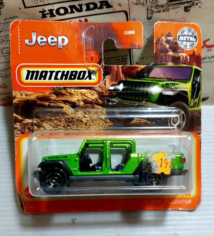 ماکت فلزی جیپ گلادیاتور،مچ باکس ساخت تایلند،آکبند