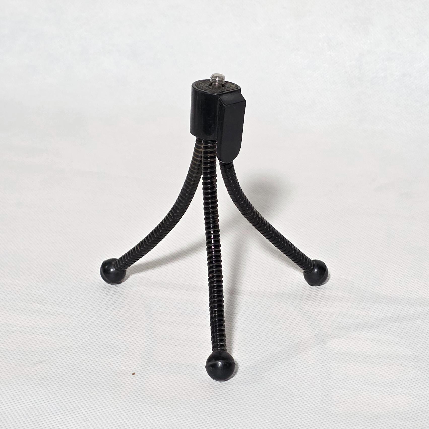 پایه دوربین عکاسی و موبایل کد  کد D4