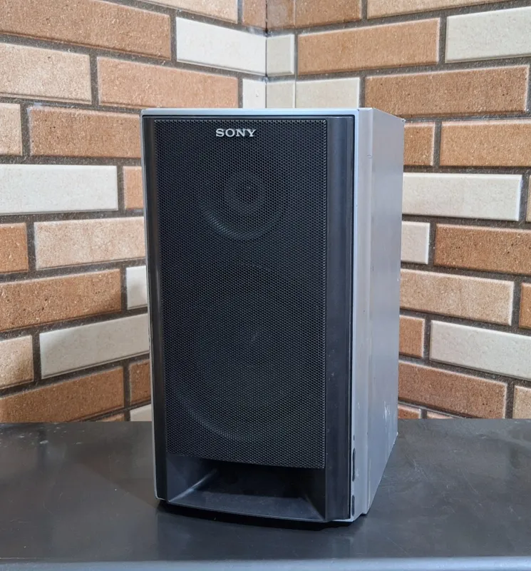 باند سونی AZ1