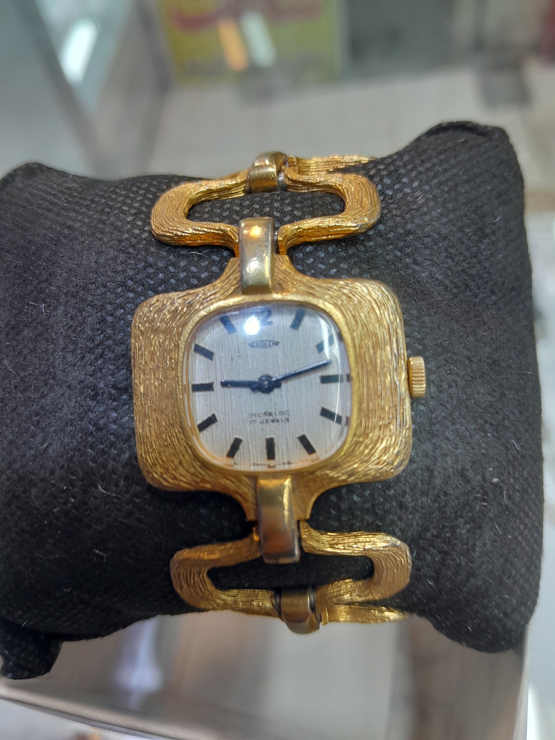 کوکی هارلم سوئیس Harlem Watches