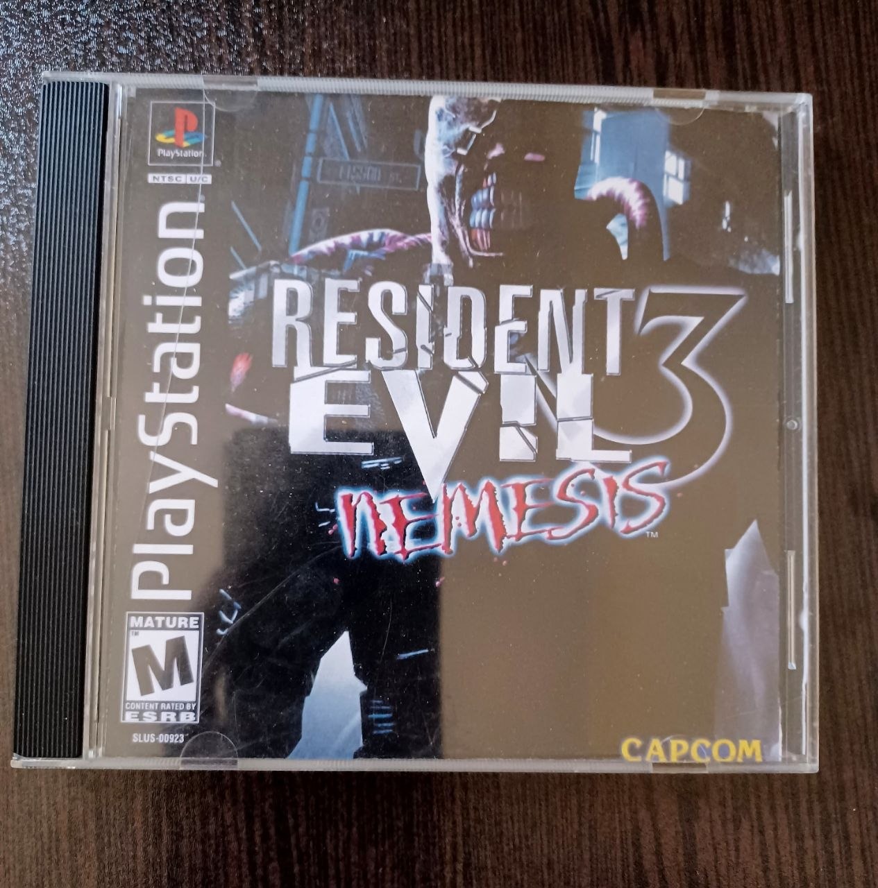 بازی Resident Evil 3 پلی1