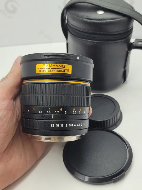 لنز سامیانگ 85mmF1.4 کانن