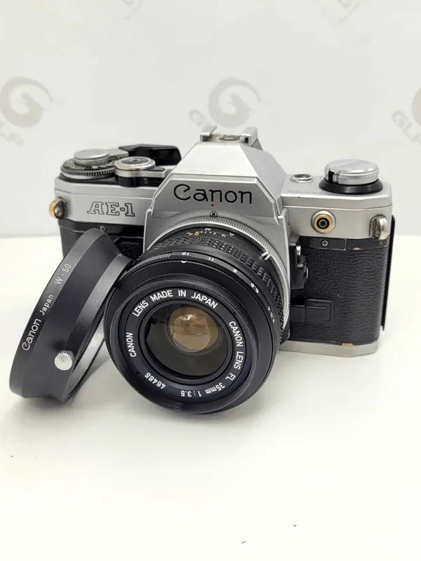 دوربین AE1 لنز 35mm