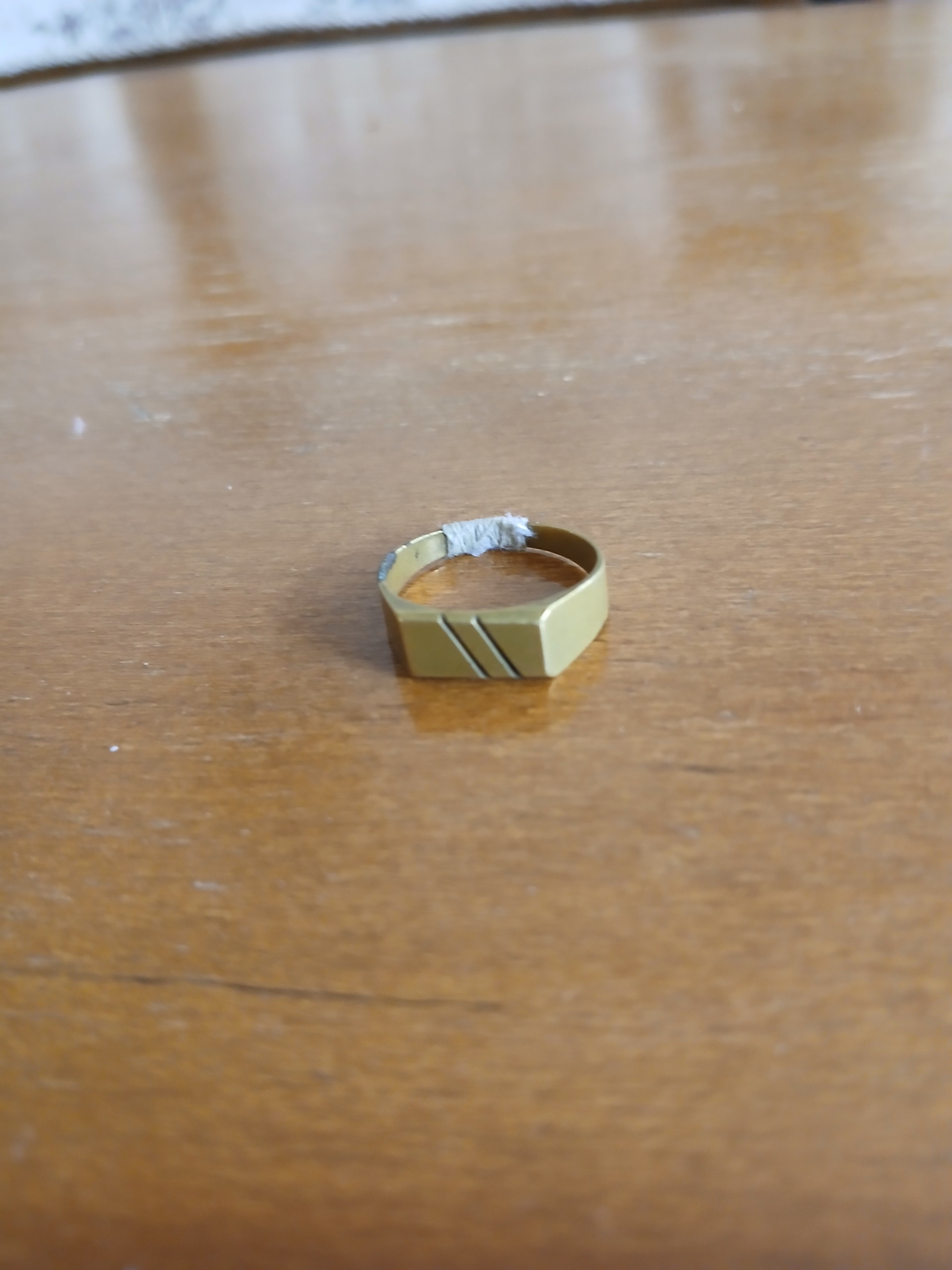 انگشتر مسی بسیارخوشگل عین طلا ست