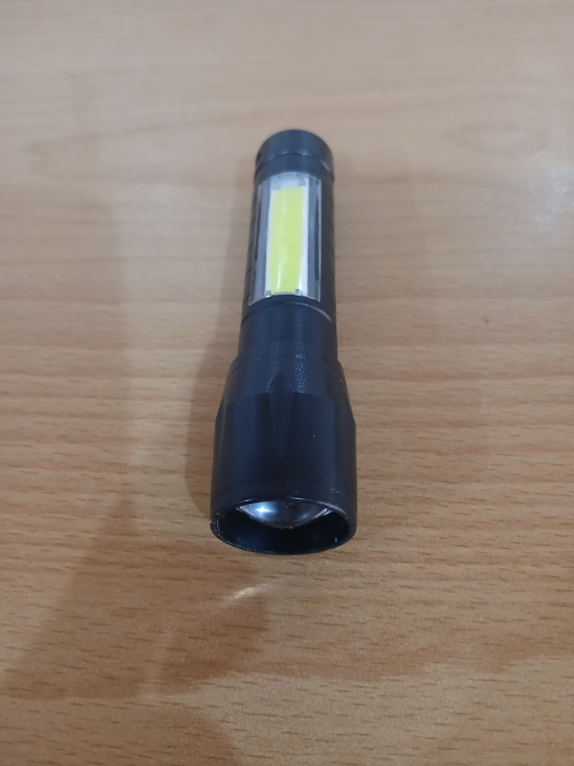 چراغ قوه کوچک باچندحالت نور(توضیحات)