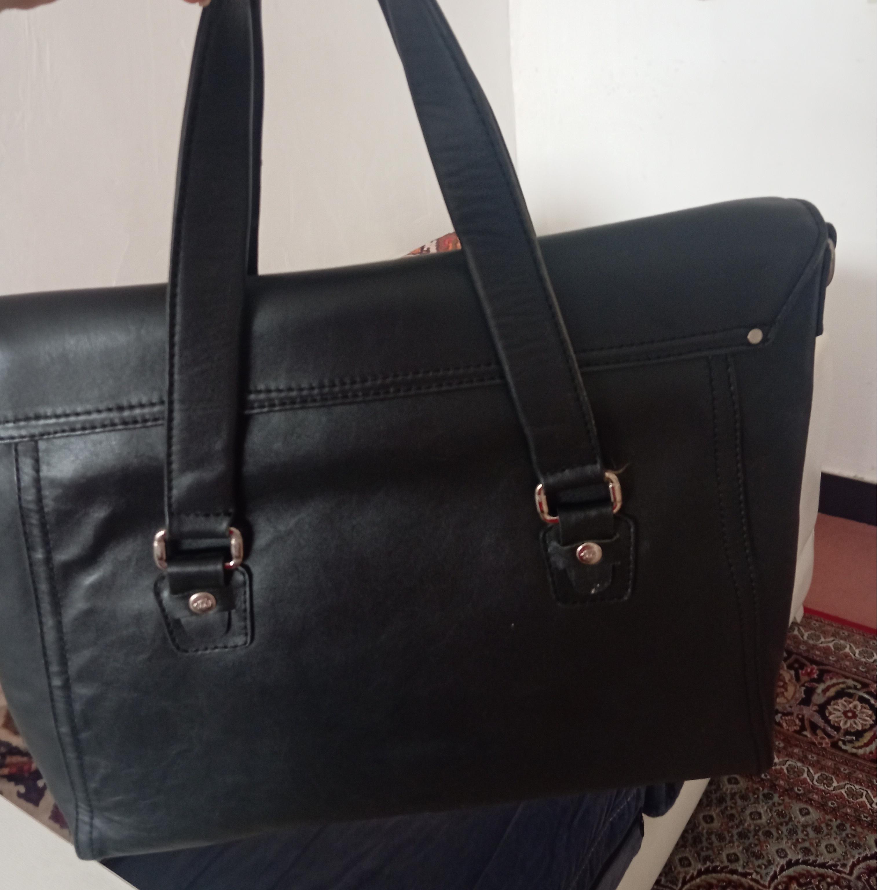 کیف چرم اصل در حد نو