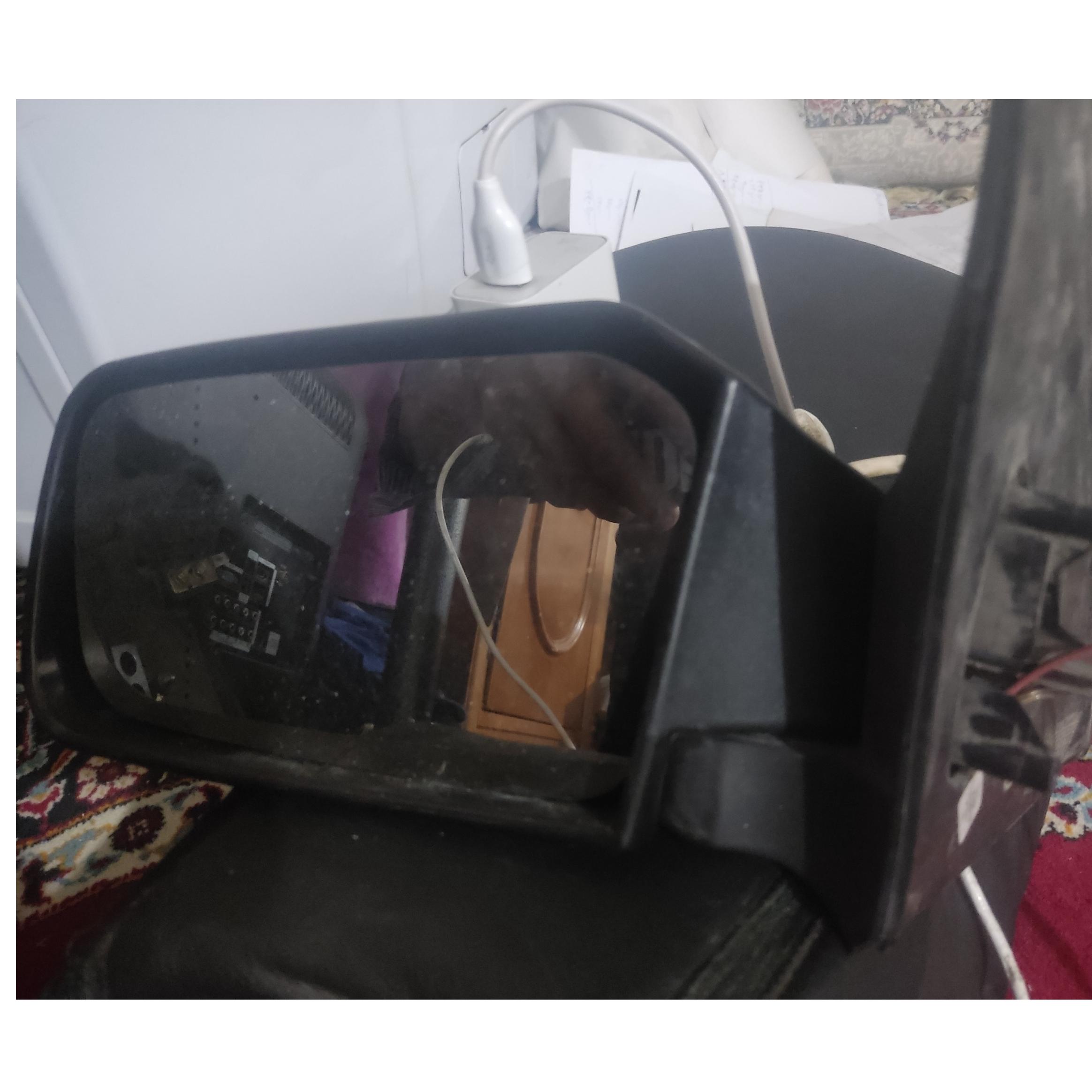 اینه بغل خودرو برقی