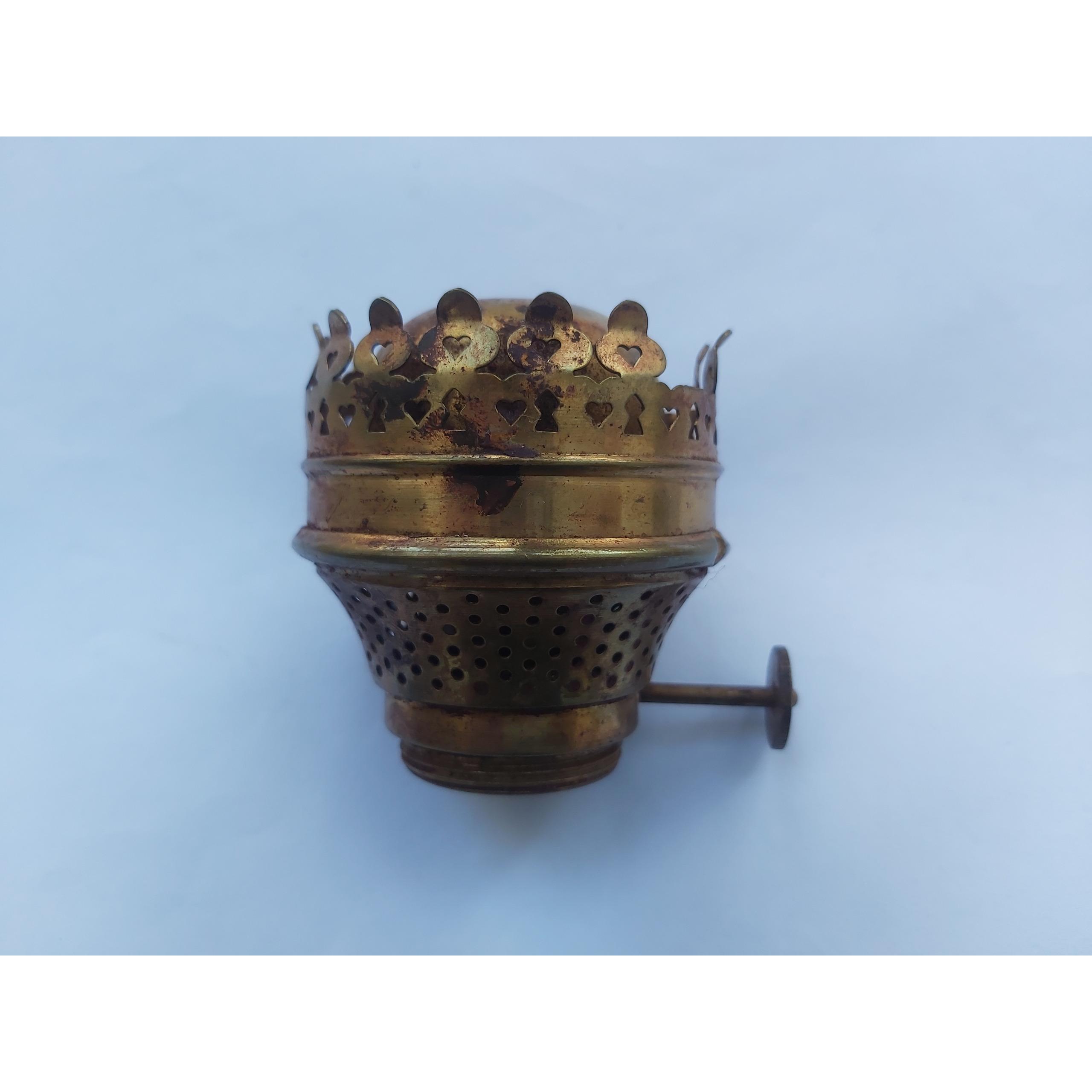 ماشین برنجی چراغ لمپا قدیمی