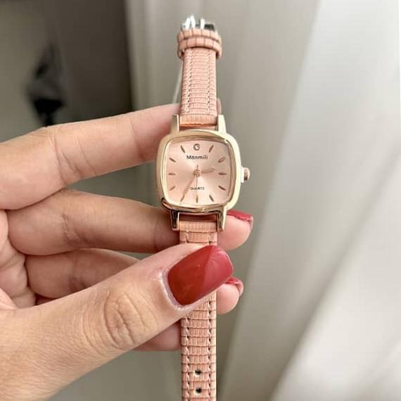 ساعت مانیملی بندچرم گلبهی