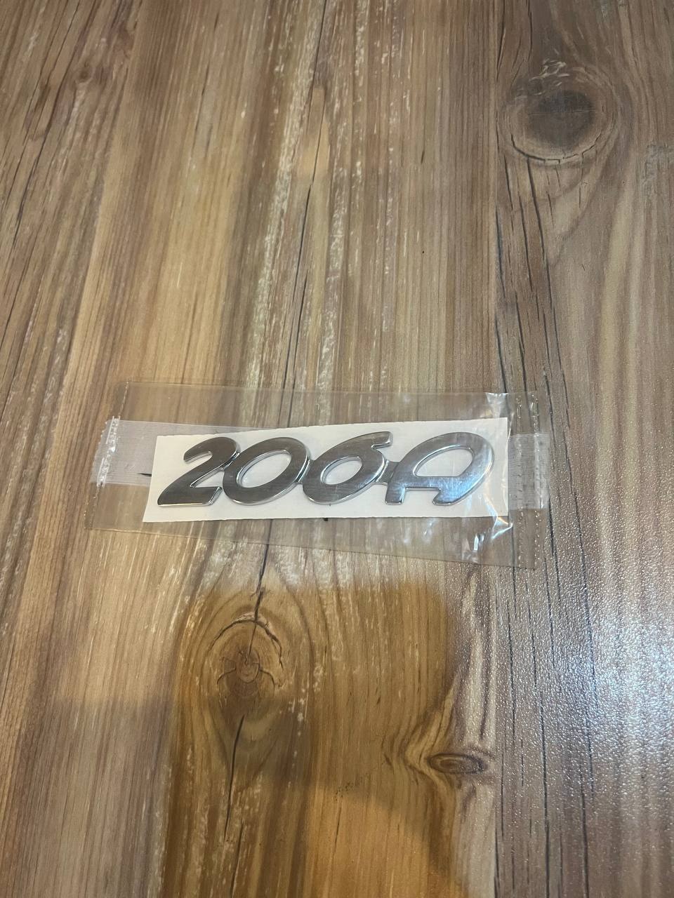 نوشته روی صندوق 206 اتوماتیک