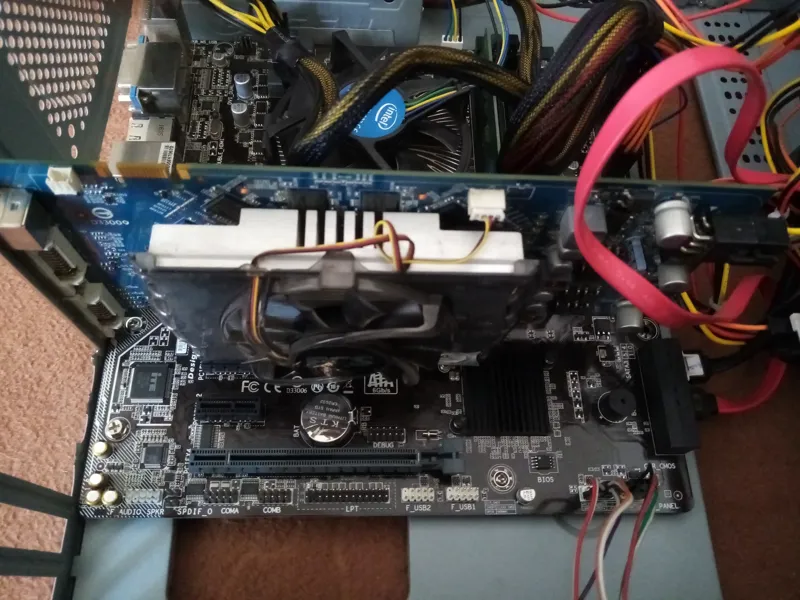 گرافیک 9600 gt الایت گروپ