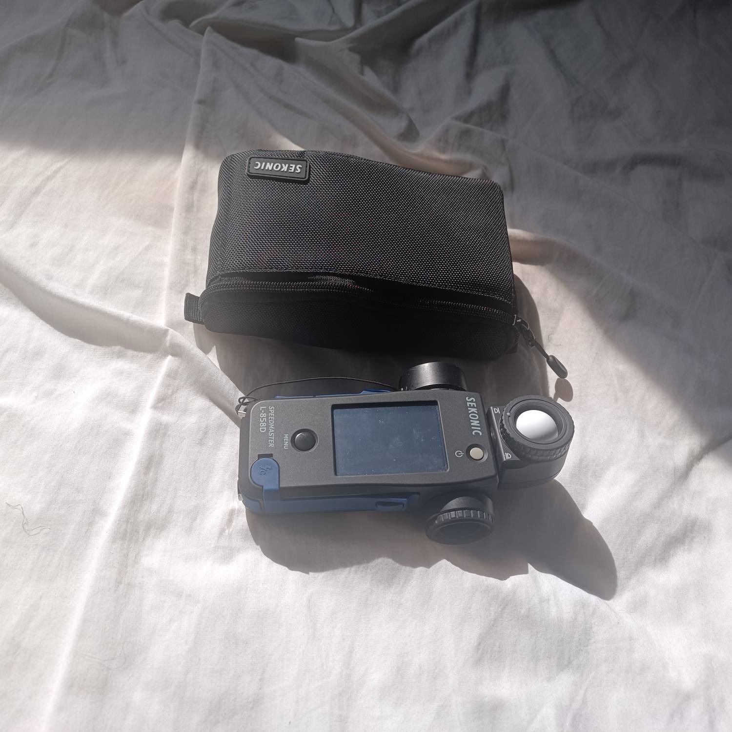 نورسنج Sekonic L858-D