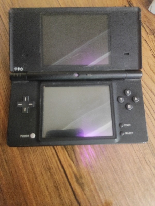 Nintendo dsi ا