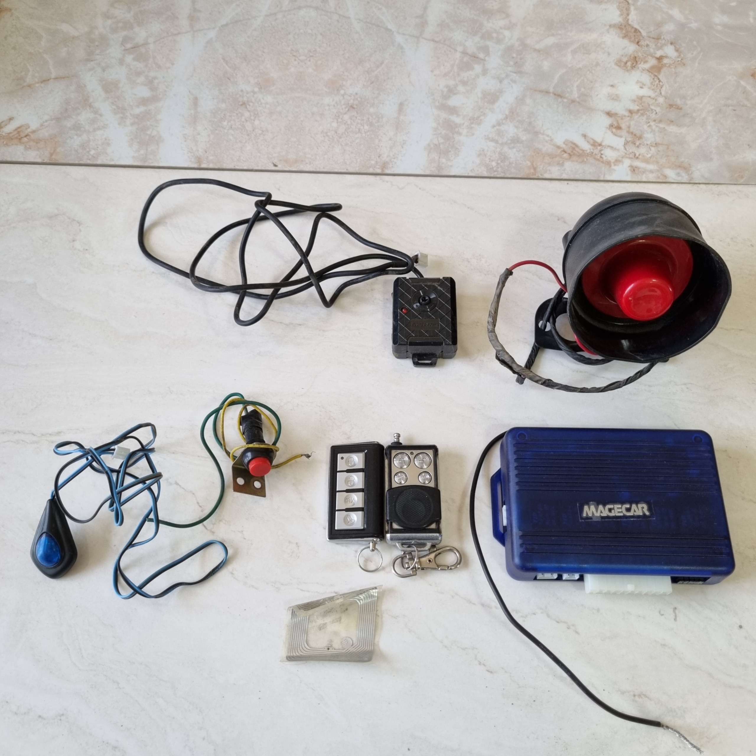 کیت دزدگیر مجیکار