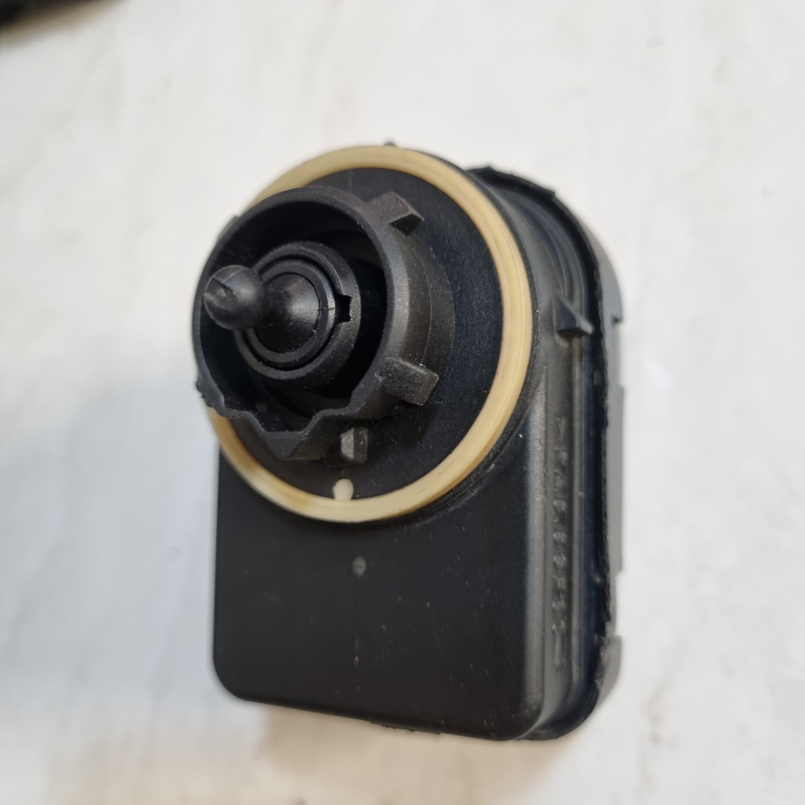 موتور تنظیم چراغ جلو 206 کد 01