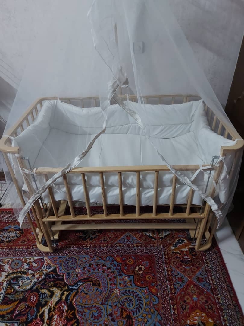 تخت و گهواره نوزاد بزرگ