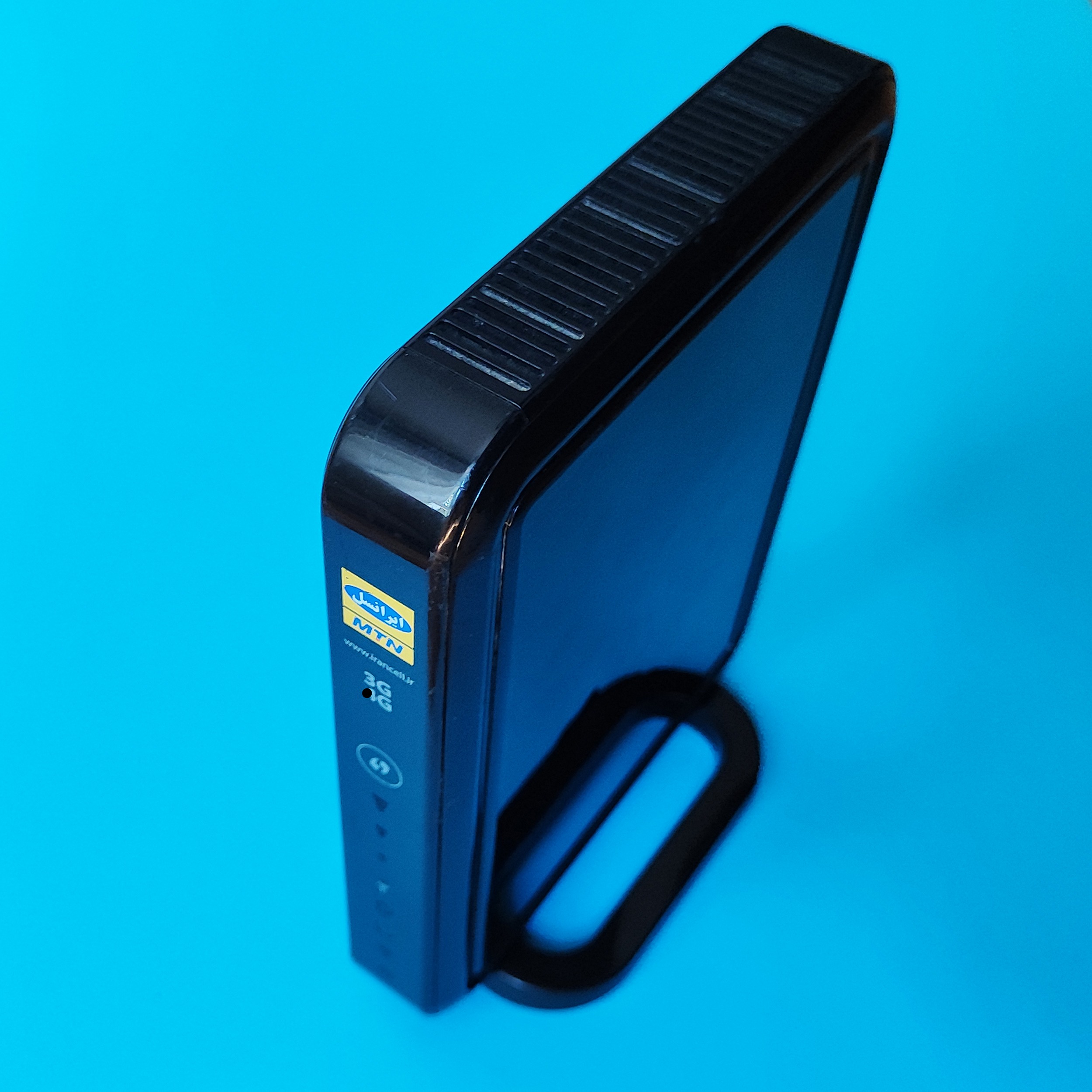 مودم 4G ایرانسل D100
