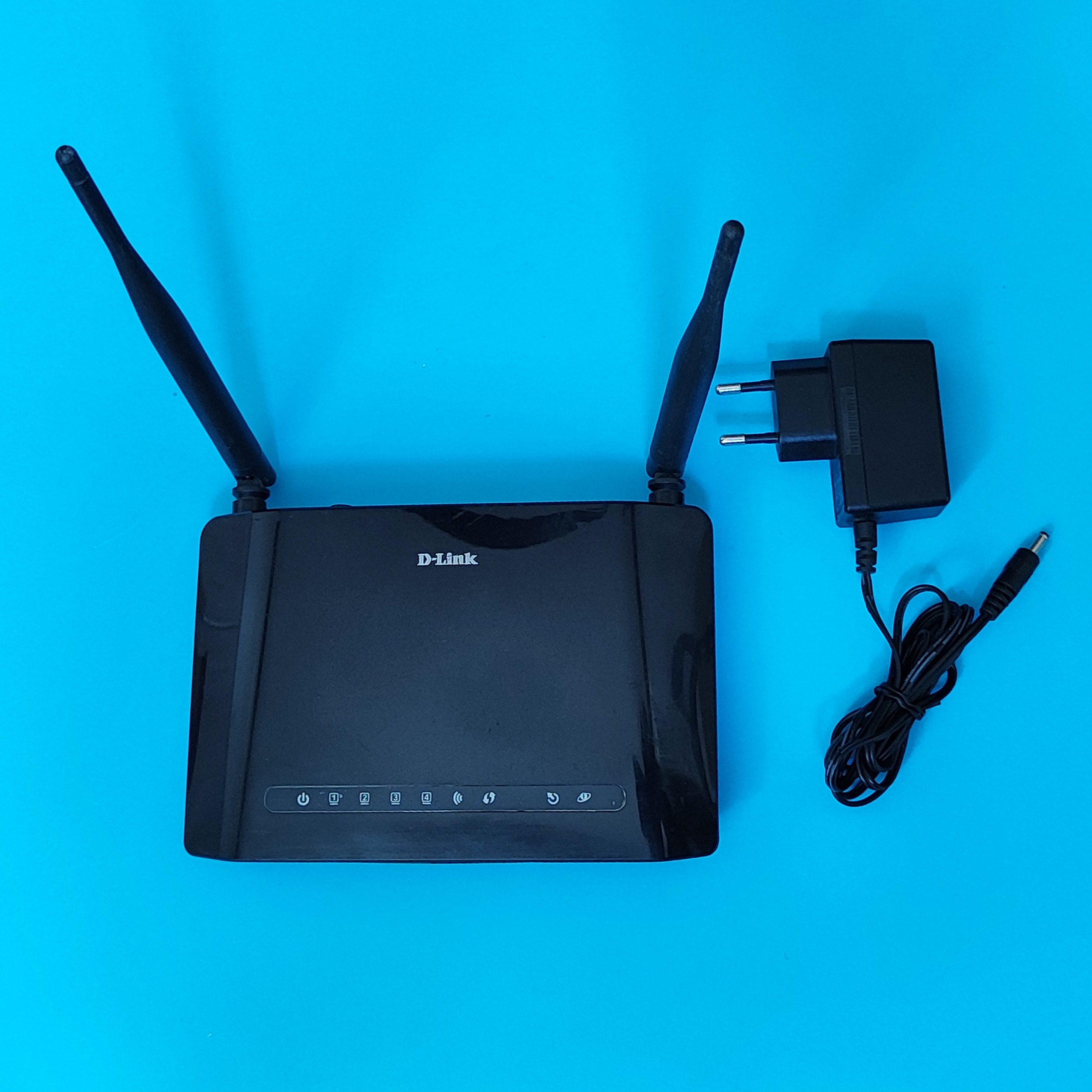 مودم ADSL2 مدل D-Link DSL-2740U
