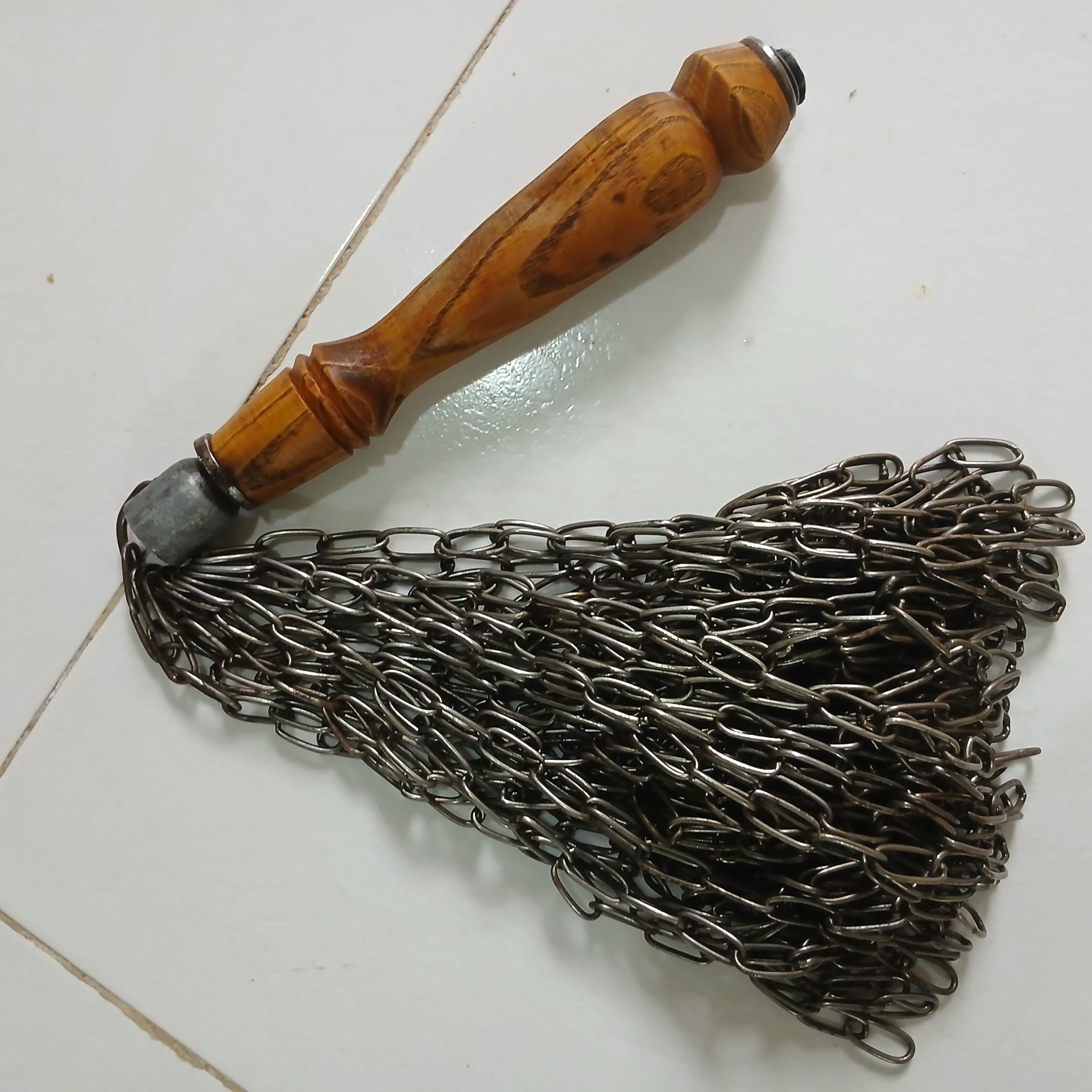 زنجیر قدیمی ریز بافت