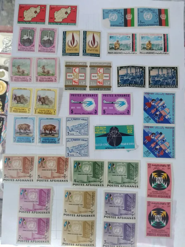 39عدد تمبر افغانستان و پاکستان