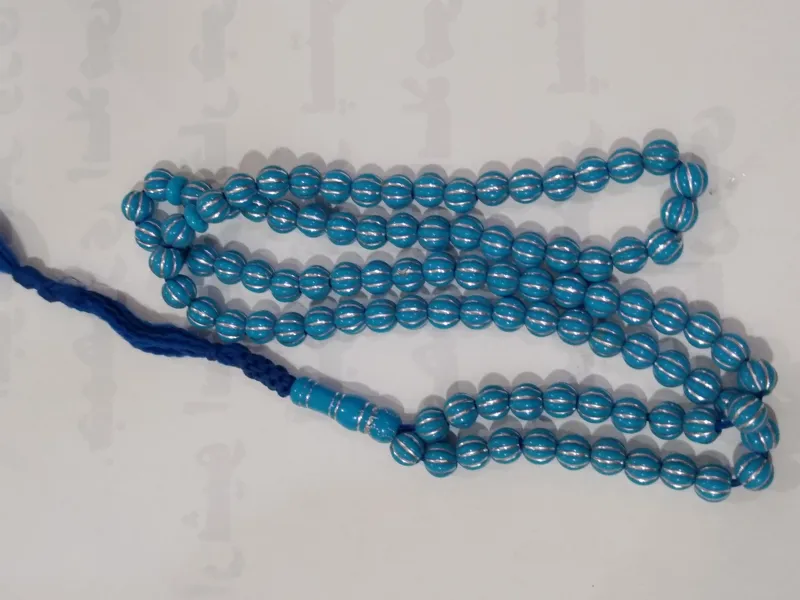 1عدد تسبیح زیبا لاجوردی