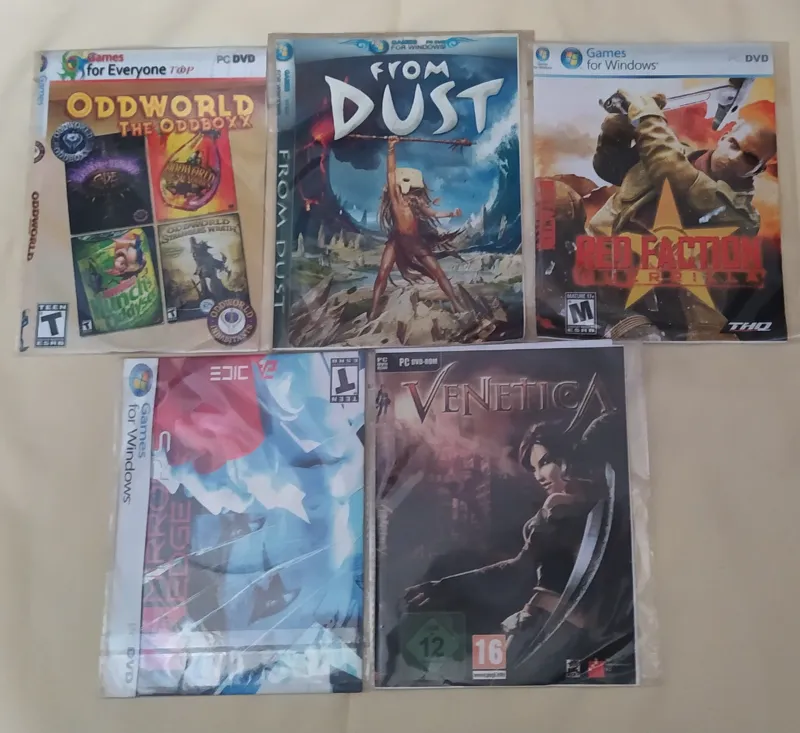 مجموعه 5 بازی کامپیوتری شامل 10 DVD