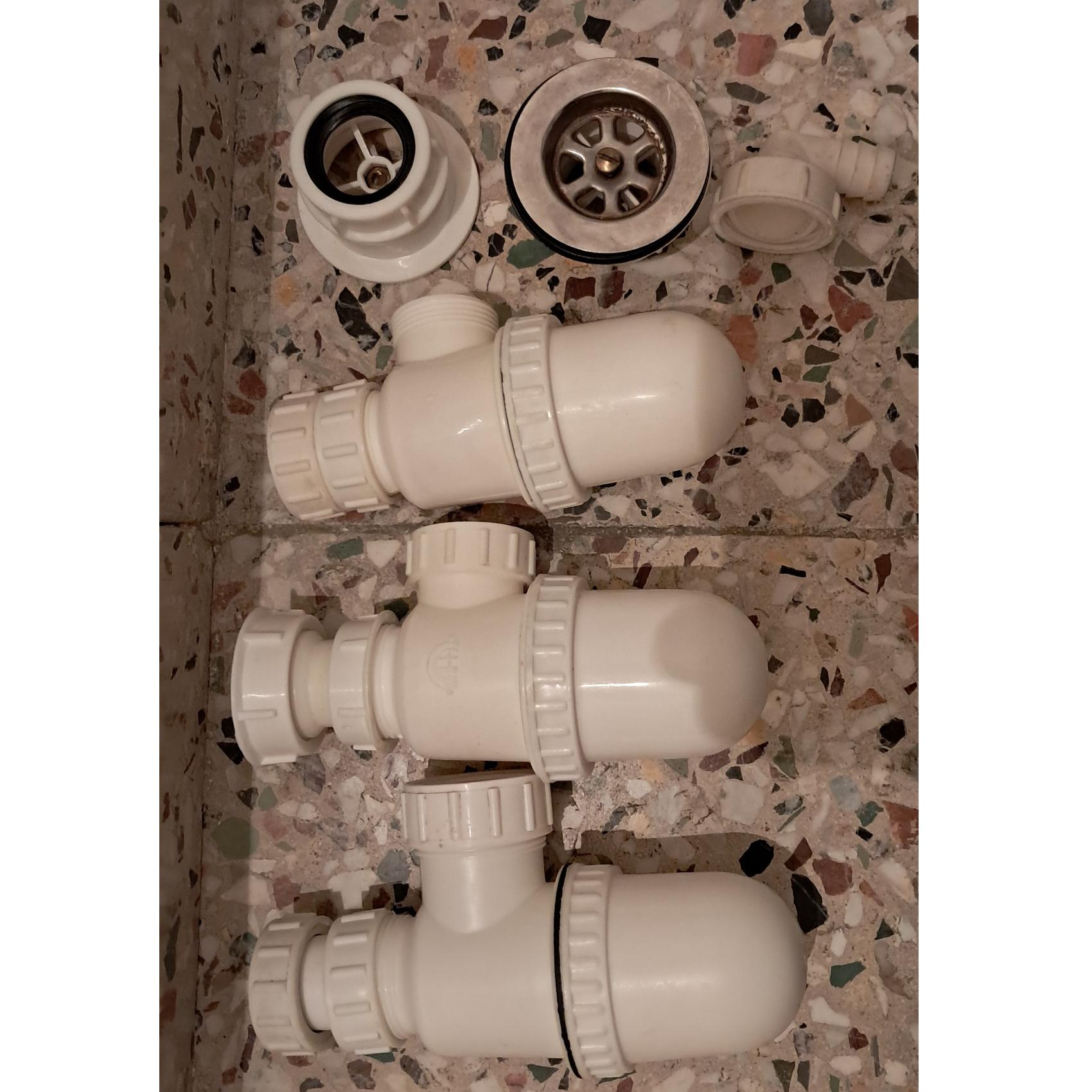 سیفون و اتصالات سینک ظرفشویی