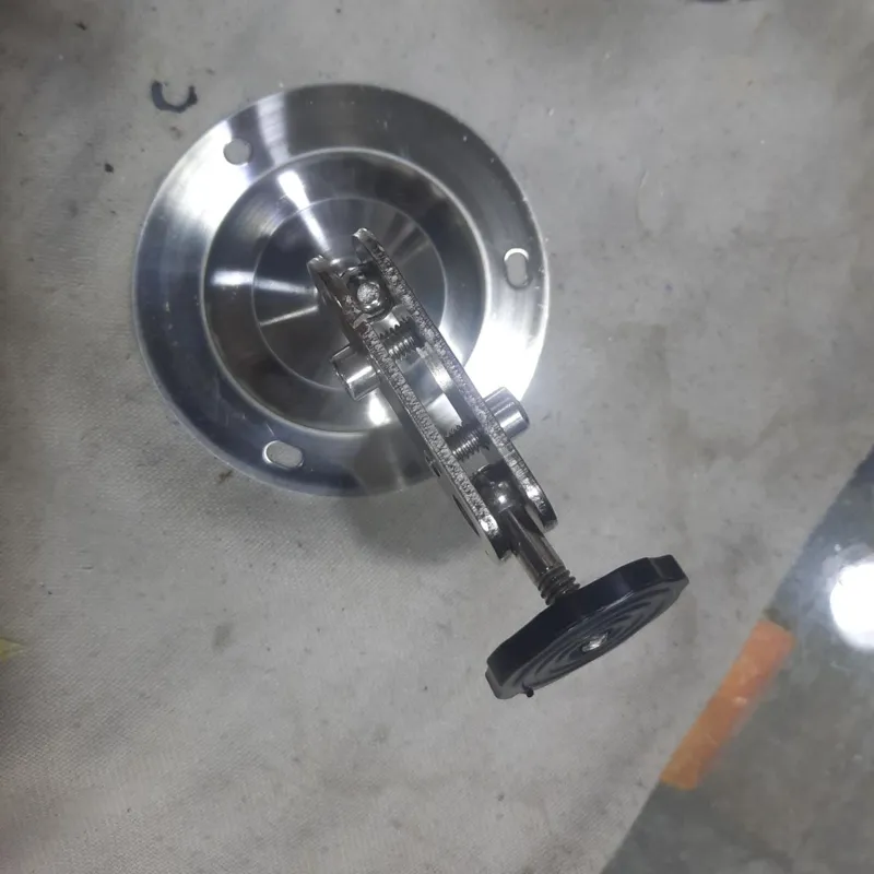 پایه فلزی دوربین مدار بسته