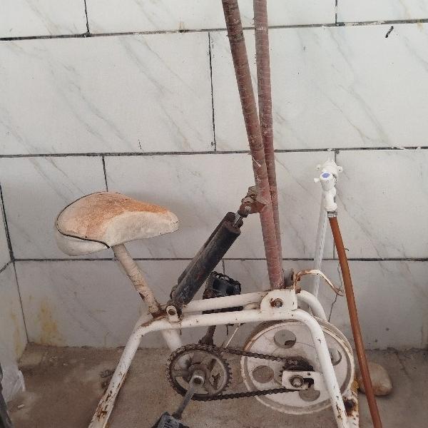 دوچرخه ثابت دست و پا