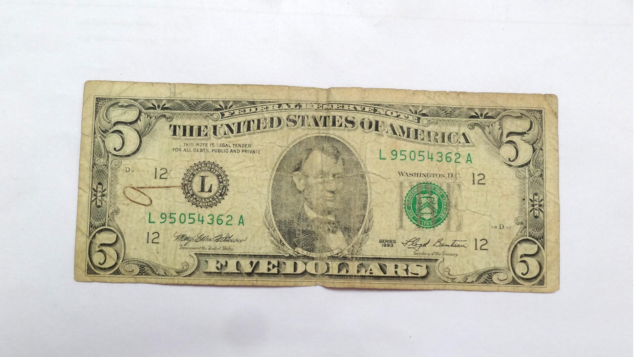 اسکناس 5 دلاری