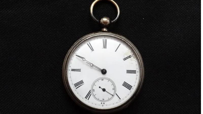 ساعت جیبی تمام قلمکاری قدیمی chronometre