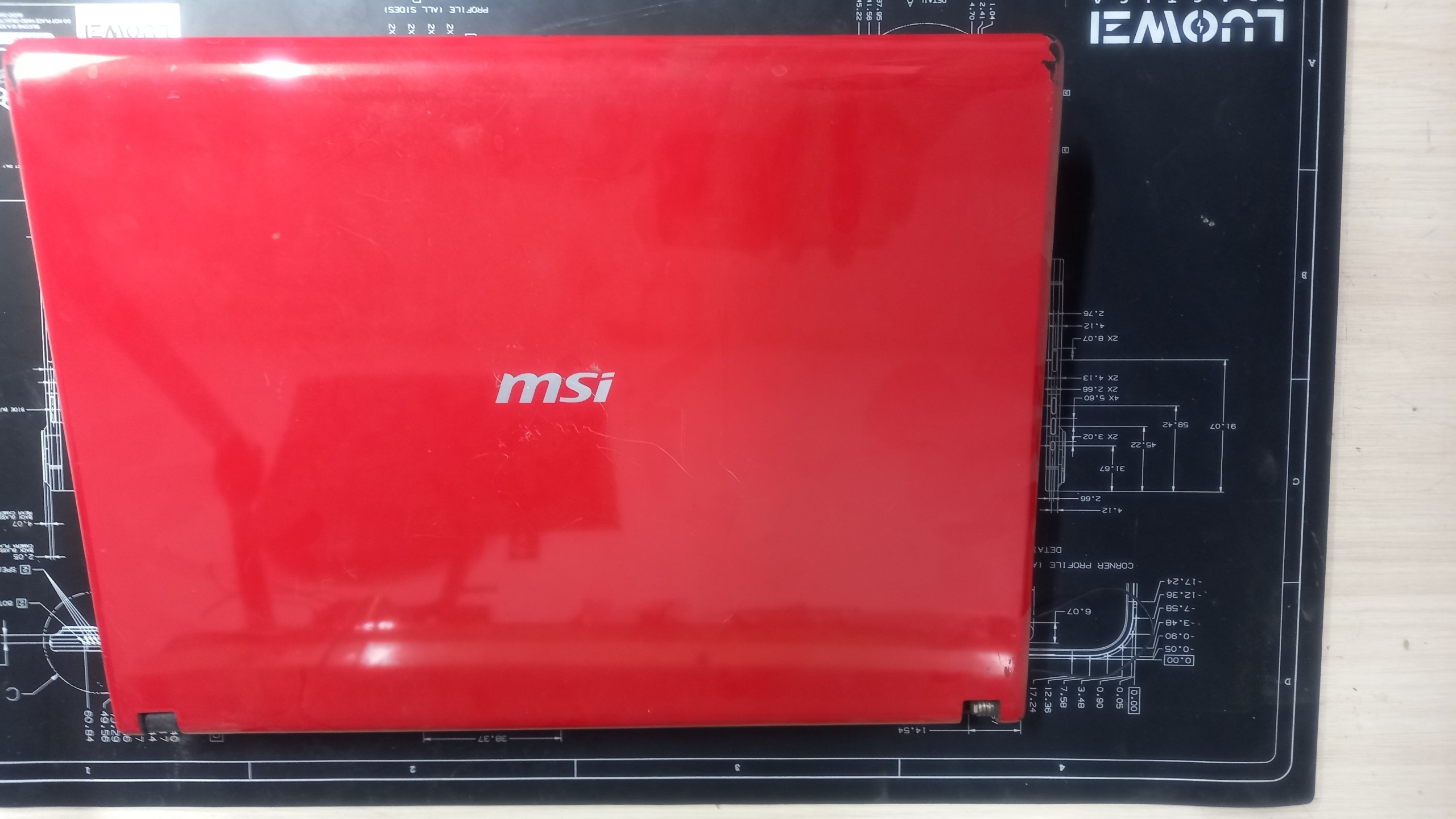 لپ تاپ ام اس ای msi