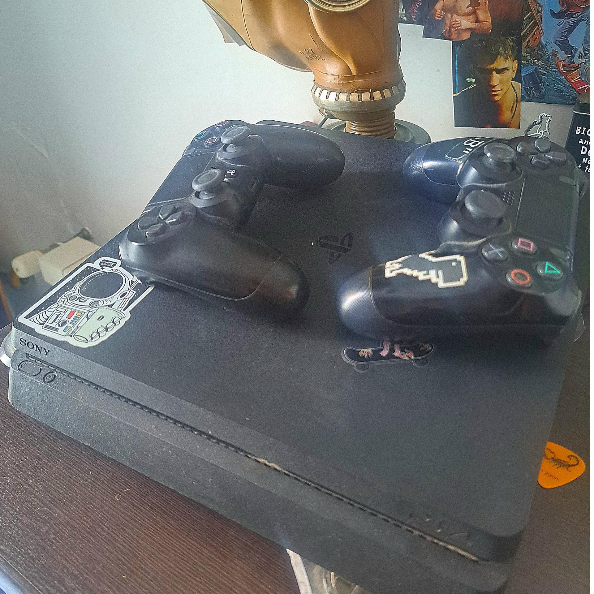 Ps4 اسلیم کپی خور 500 گیگ دو دسته
