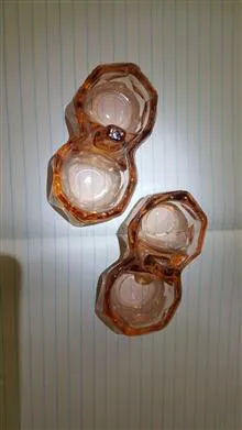 یک