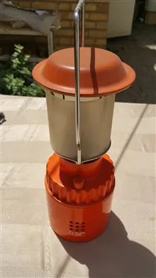 یک